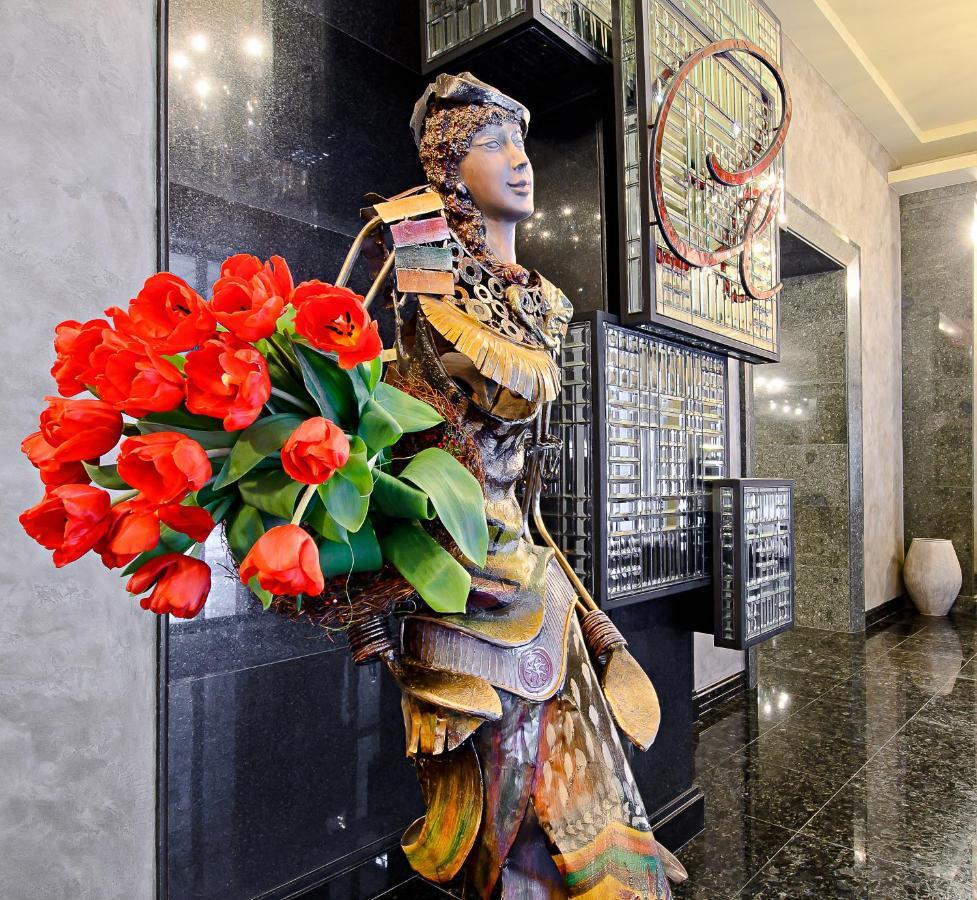 Alfavito Kyiv Hotel Exterior photo