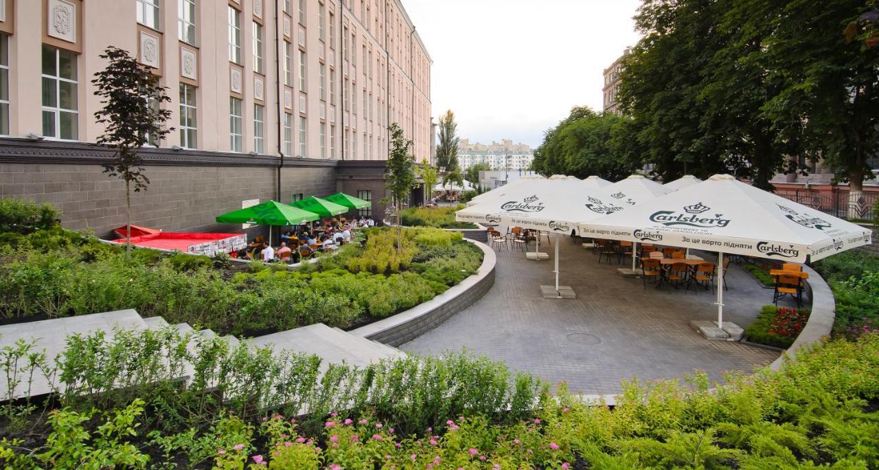 Alfavito Kyiv Hotel Exterior photo